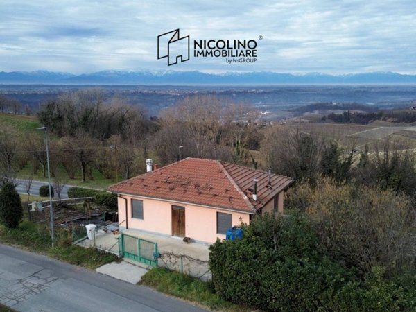 casa indipendente in vendita a Novello