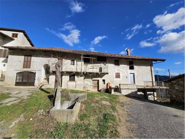 casa indipendente in vendita a Nucetto