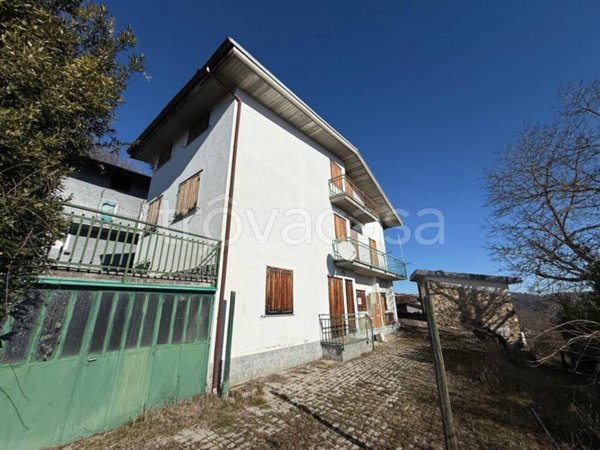 casa indipendente in vendita a Nucetto in zona Villa
