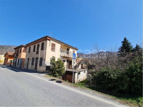 casa indipendente in vendita a Nucetto in zona Villa
