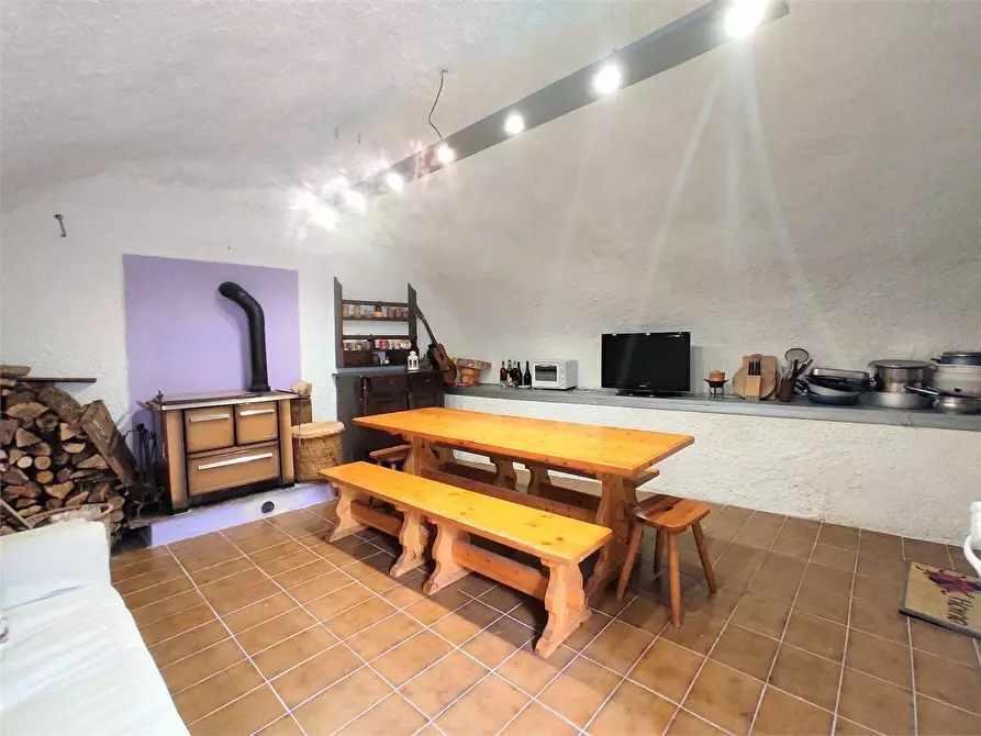 casa indipendente in vendita ad Ormea in zona Quarzina
