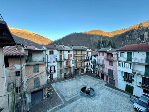 casa indipendente in vendita ad Ormea