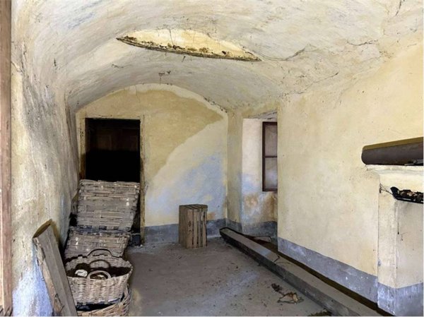casa indipendente in vendita ad Ormea
