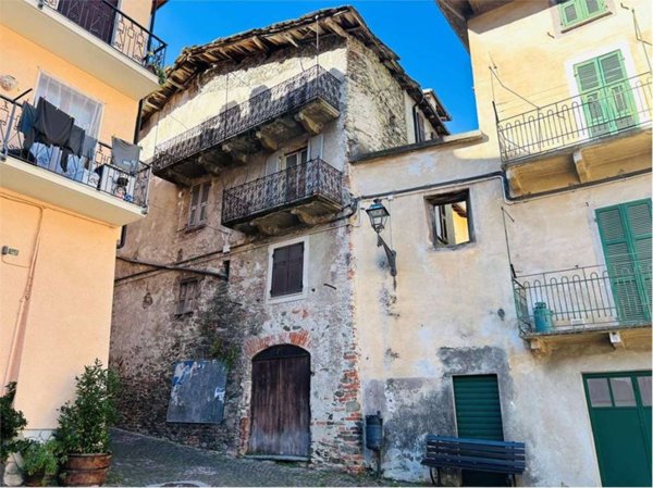 casa indipendente in vendita ad Ormea