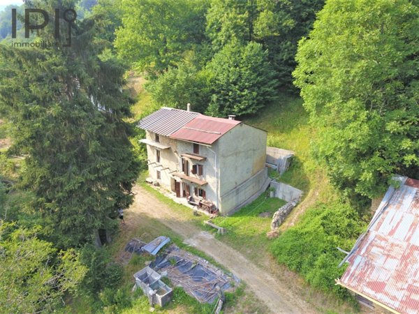 casa indipendente in vendita ad Ormea