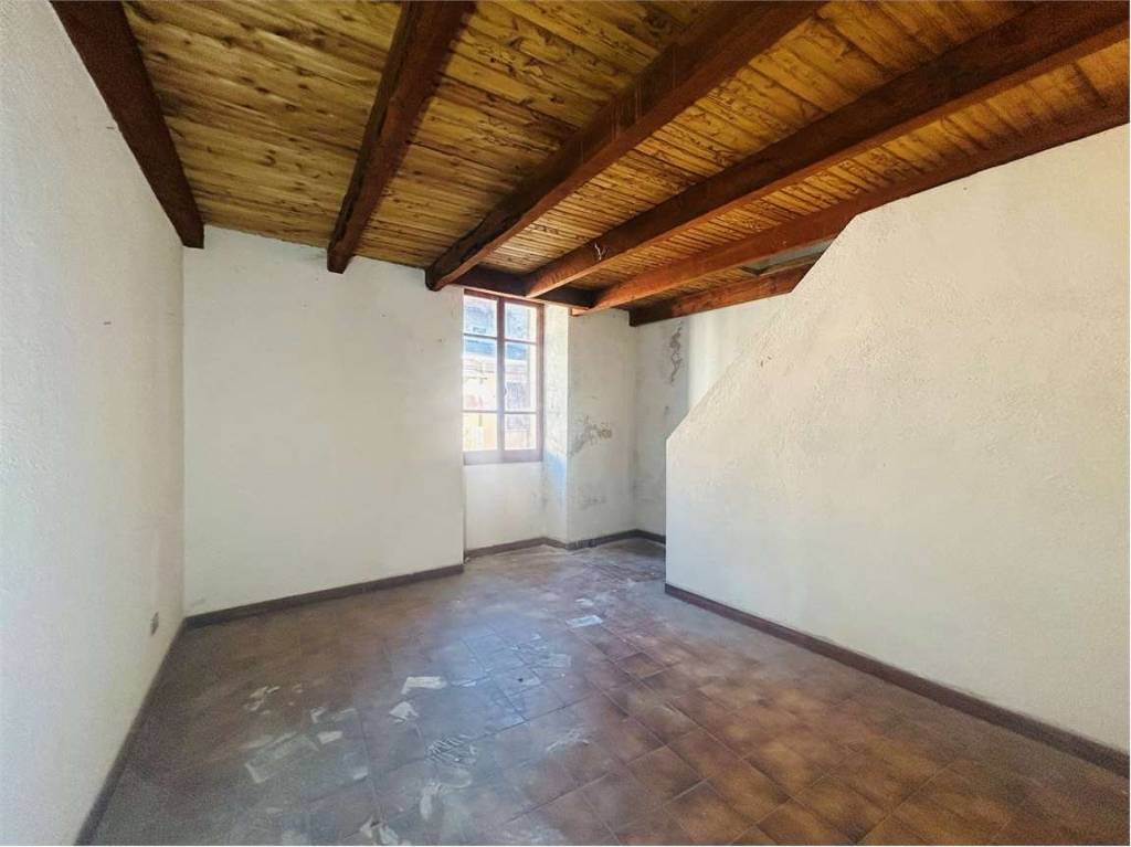 appartamento in vendita ad Ormea in zona Ponte di Nava