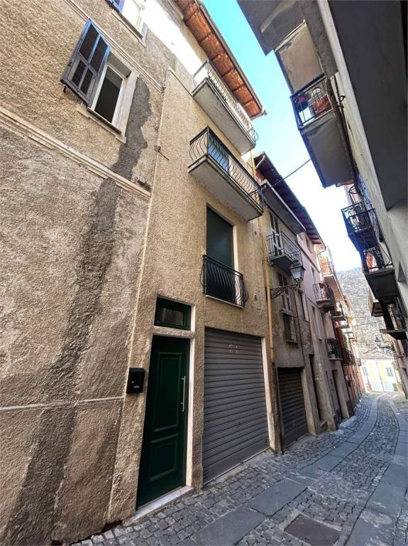 casa indipendente in vendita ad Ormea