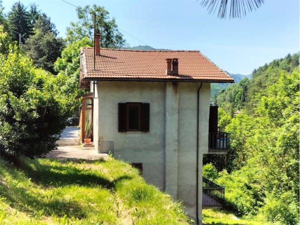casa indipendente in vendita ad Ormea