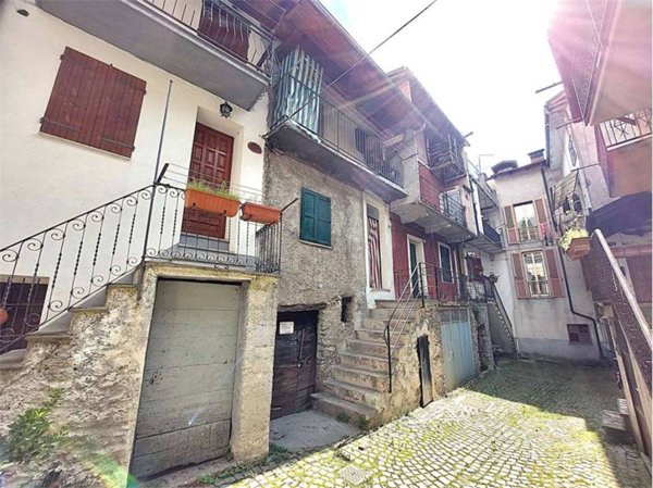 casa indipendente in vendita ad Ormea