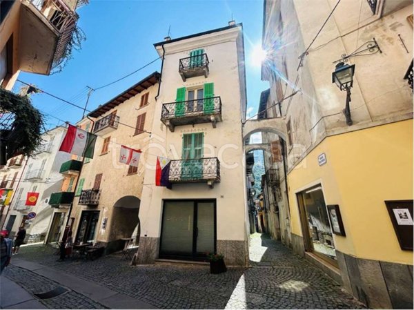 casa indipendente in vendita ad Ormea