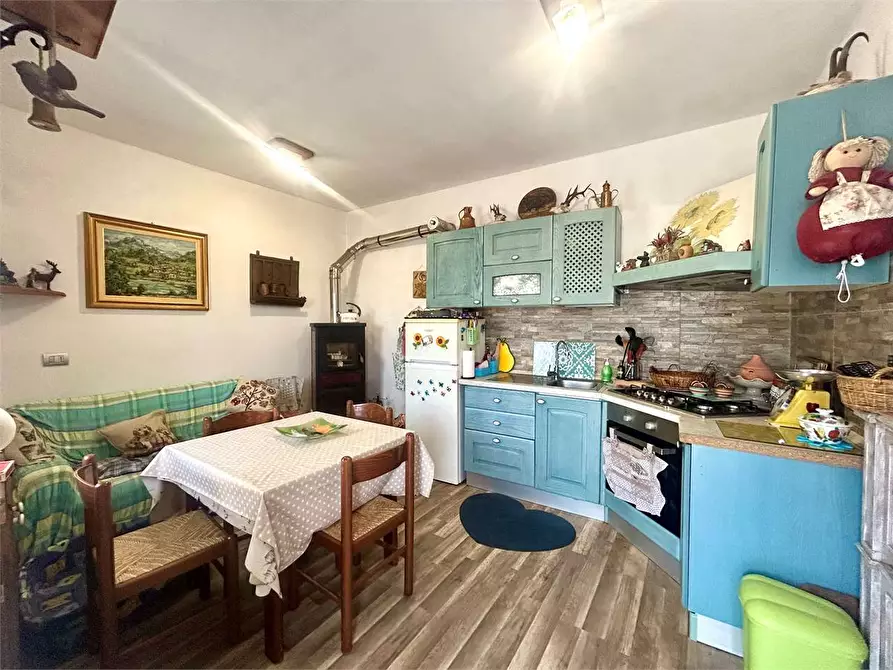 casa indipendente in vendita ad Ormea in zona Chionea