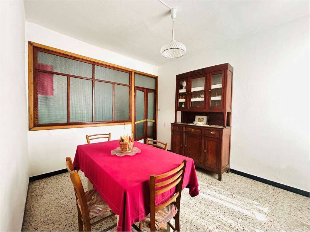 casa indipendente in vendita ad Ormea in zona Ponte di Nava