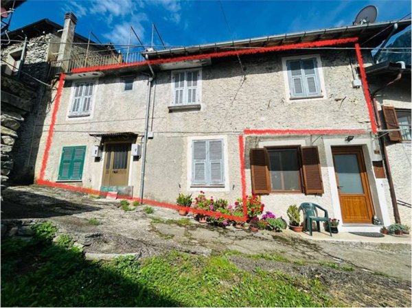 casa indipendente in vendita ad Ormea in zona Ponte di Nava