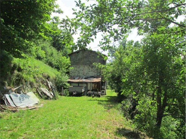 appartamento in vendita ad Ormea in zona Valdarmella