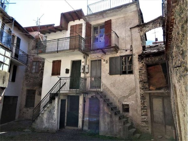casa indipendente in vendita ad Ormea