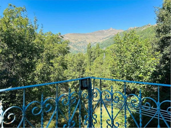 appartamento in vendita ad Ormea in zona Chionea