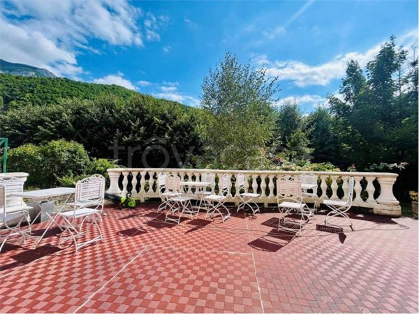 casa indipendente in vendita ad Ormea