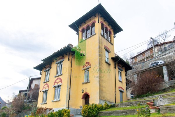 casa indipendente in vendita ad Ormea in zona Chionea