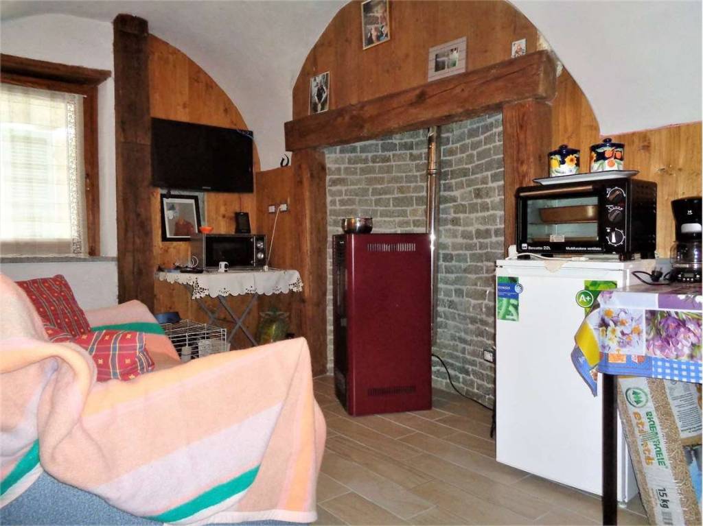 casa indipendente in vendita ad Ormea