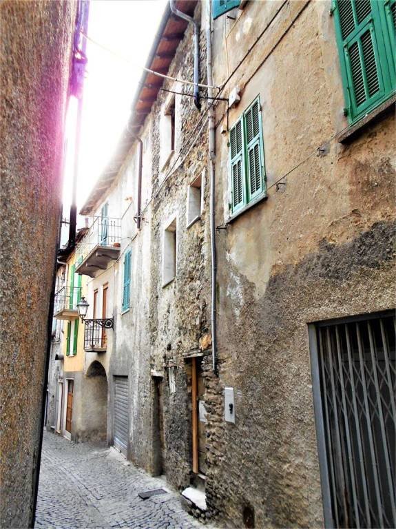 casa indipendente in vendita ad Ormea