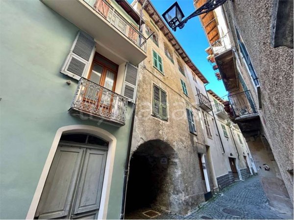 casa indipendente in vendita ad Ormea