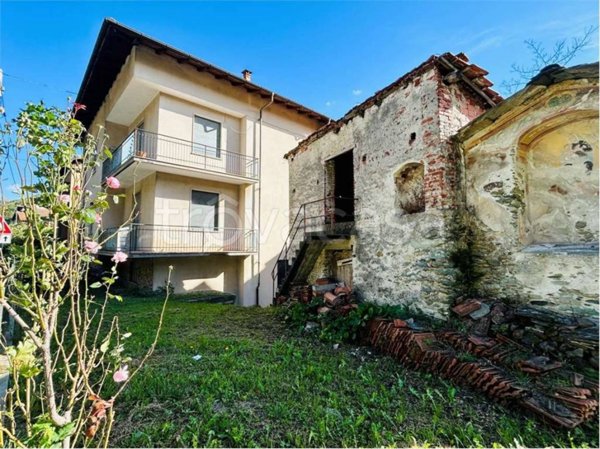 casa indipendente in vendita ad Ormea