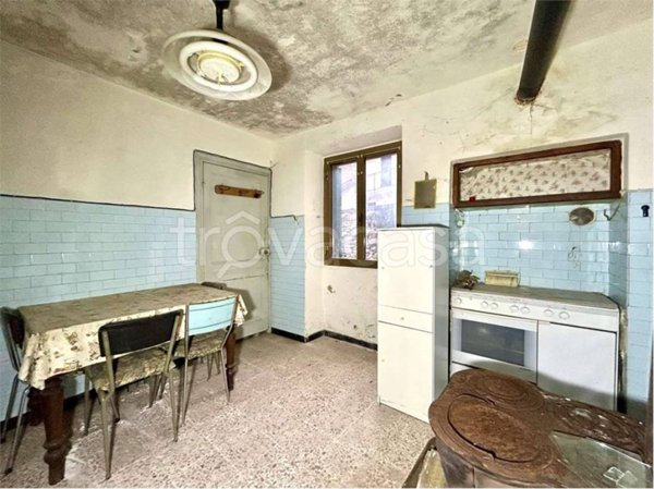 appartamento in vendita ad Ormea in zona Ponte di Nava