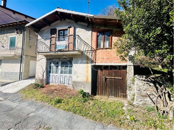 casa indipendente in vendita ad Ormea in zona Nasagò