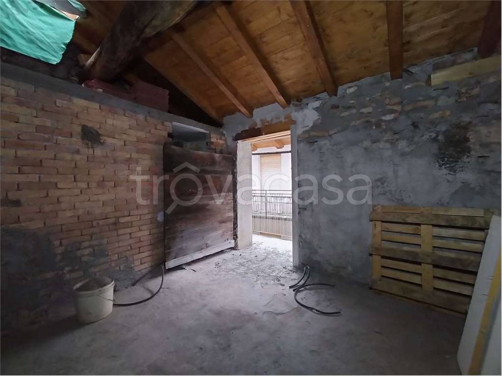 casa indipendente in vendita ad Ormea