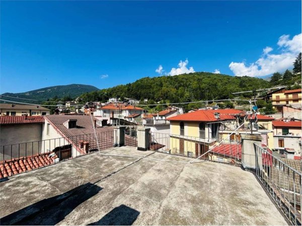casa indipendente in vendita ad Ormea