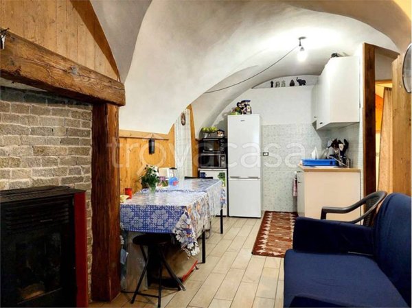 casa indipendente in vendita ad Ormea