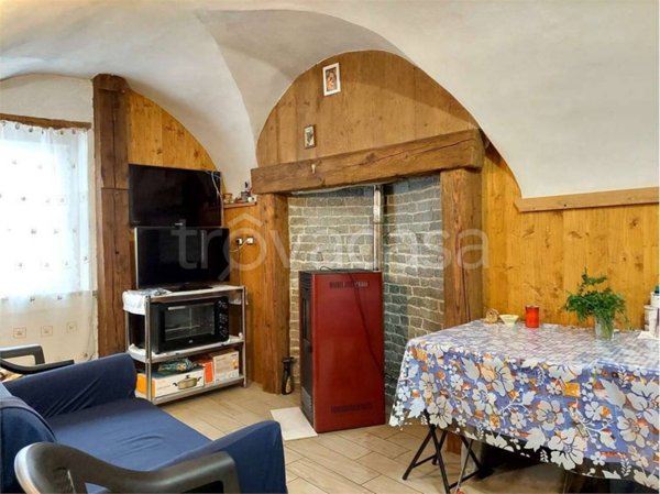 casa indipendente in vendita ad Ormea