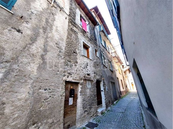 casa indipendente in vendita ad Ormea