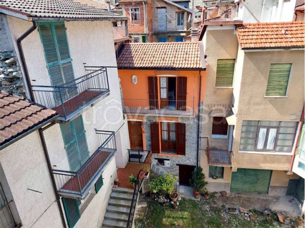 casa indipendente in vendita ad Ormea