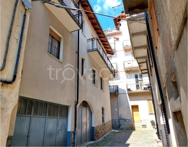 casa indipendente in vendita ad Ormea
