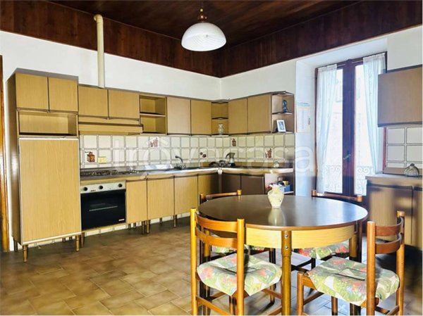 casa indipendente in vendita ad Ormea in zona Ponte di Nava