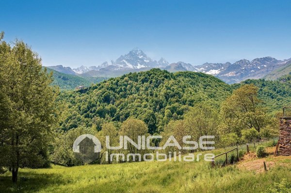 casa indipendente in vendita ad Ostana