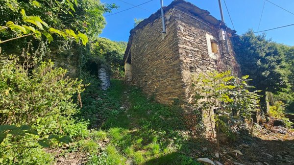 mansarda in vendita ad Ostana