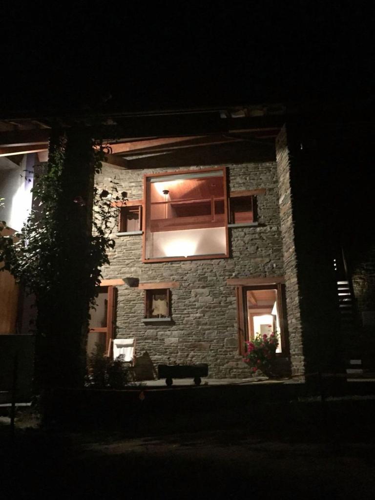 appartamento in vendita ad Ostana