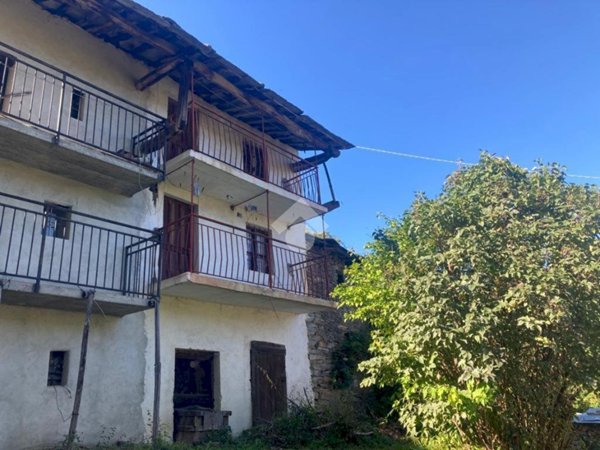 casale in vendita a Paesana