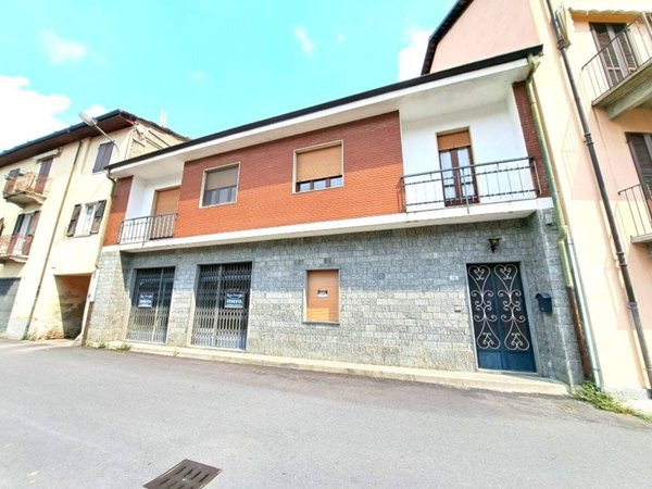 negozio in vendita a Paesana