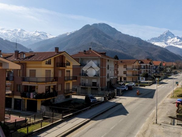 appartamento in vendita a Paesana