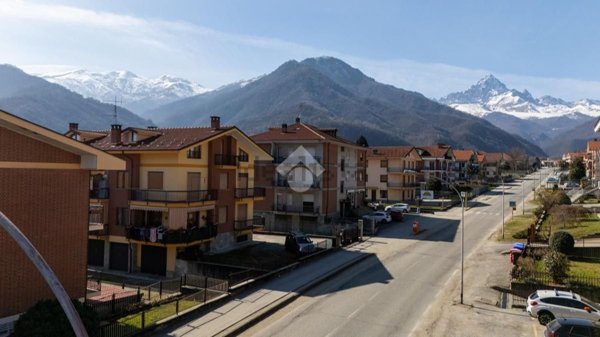 appartamento in vendita a Paesana
