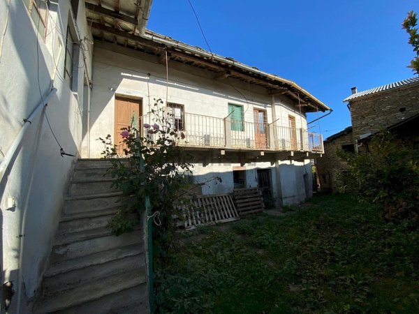 appartamento in vendita a Paesana in zona Agliasco