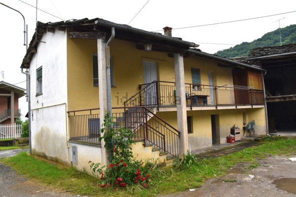 casale in vendita a Paesana