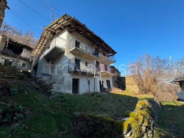 casa indipendente in vendita a Paesana