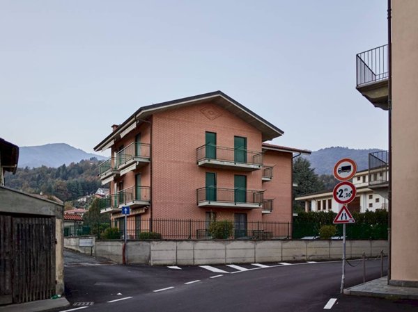 appartamento in vendita a Paesana in zona Erasca Ghisola