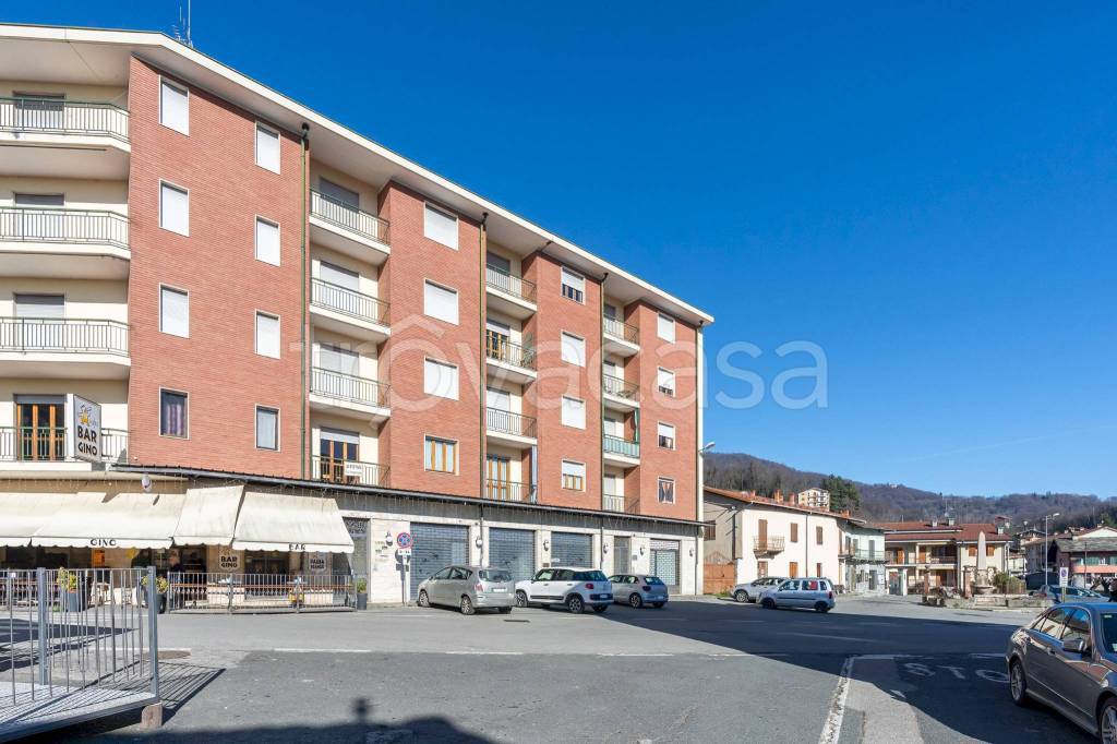 appartamento in vendita a Paesana