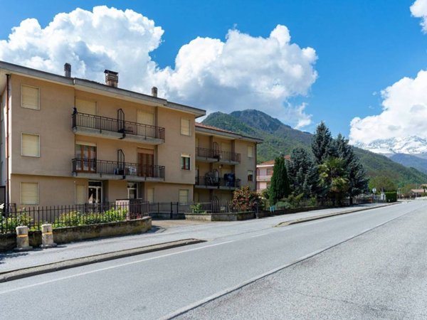 appartamento in vendita a Paesana