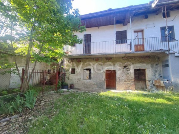 casa semindipendente in vendita a Paesana